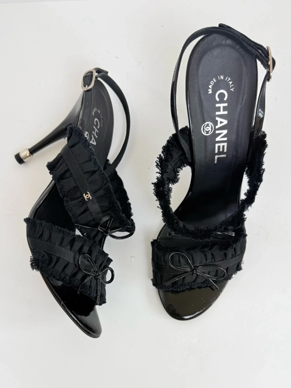 Chanel 12P Black Patent Fringe Bow Slingback Heels CC Logo Sandals EU 39